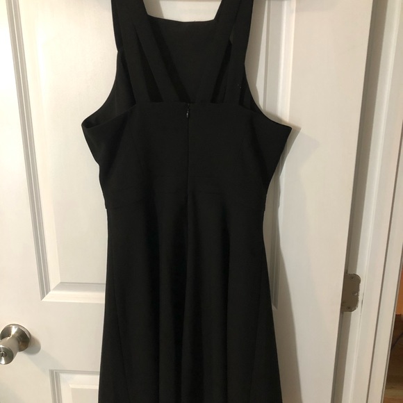 French Connection Black Flared Dress Size 10 - Picture 2 of 4